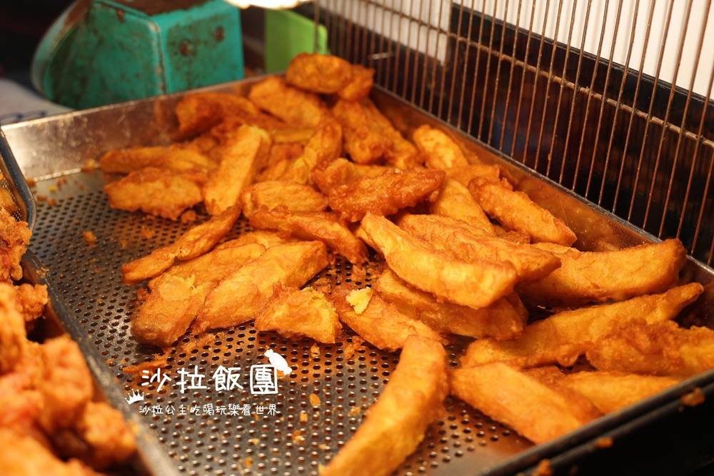 脆皮人氣炸雞，現炸雞腿香酥多汁