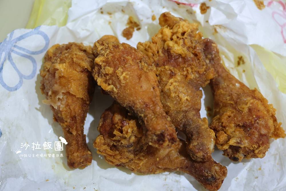 脆皮人氣炸雞，現炸雞腿香酥多汁