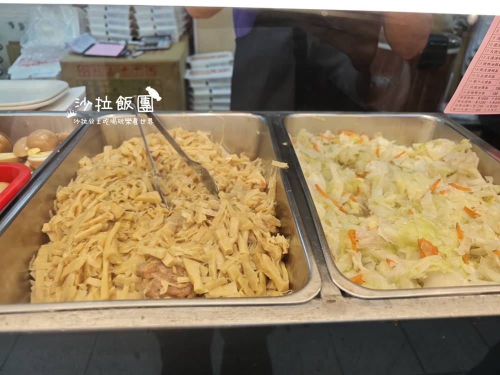 在地人氣燒臘,化皮燒肉香脆夠味,重口味控會喜歡 9 在地人氣燒臘,化皮燒肉香脆夠味,重口味控會喜歡