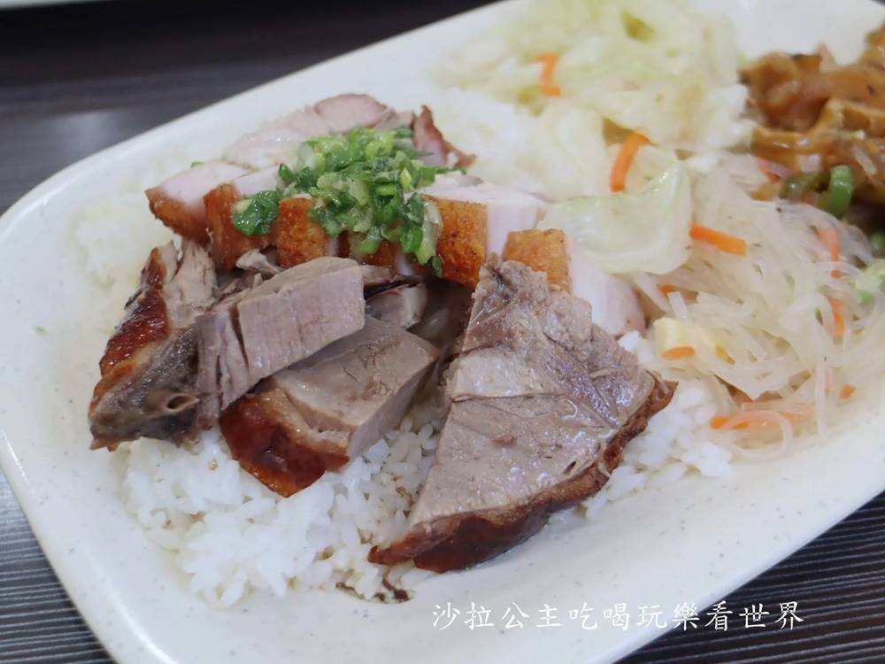 在地人氣燒臘,化皮燒肉香脆夠味,重口味控會喜歡 21 在地人氣燒臘,化皮燒肉香脆夠味,重口味控會喜歡