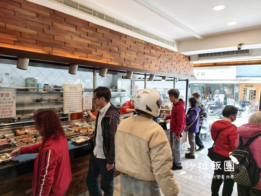 天母高CP值便當，排隊也要吃