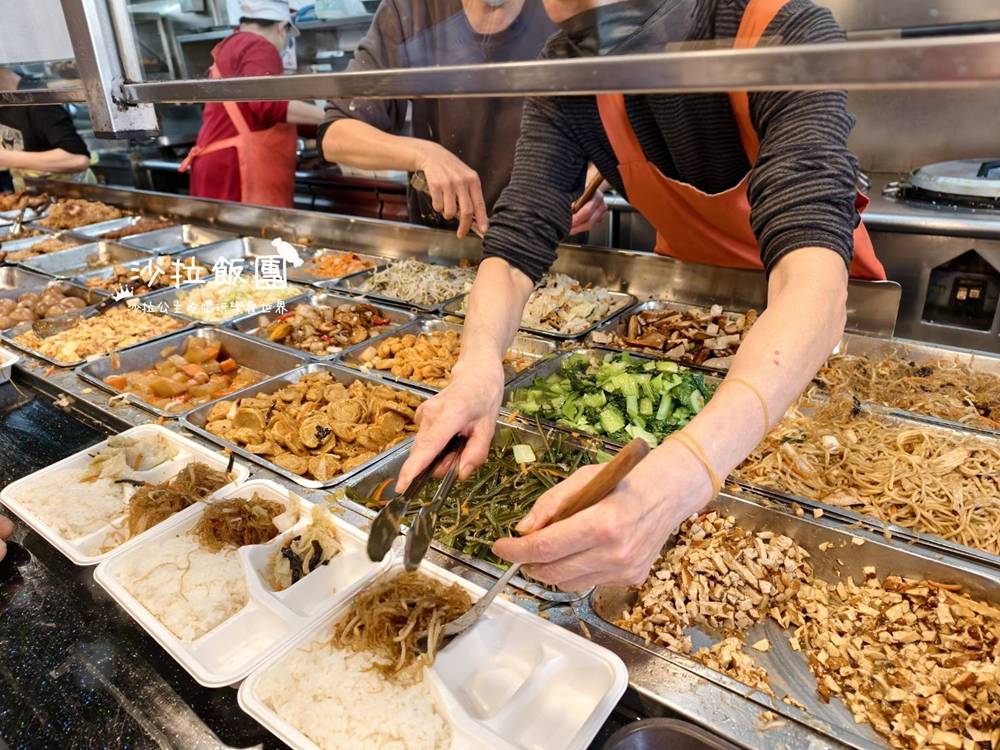 天母高CP值便當，排隊也要吃