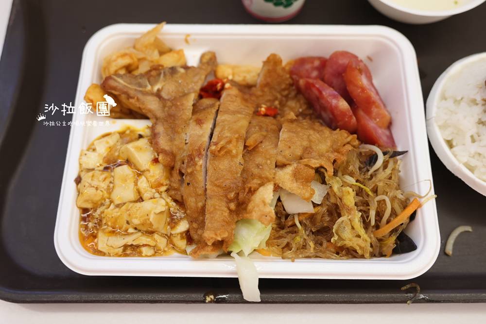 天母高CP值便當，排隊也要吃