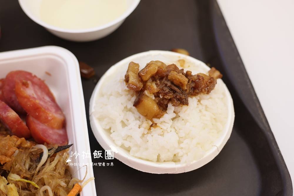 天母高CP值便當，排隊也要吃