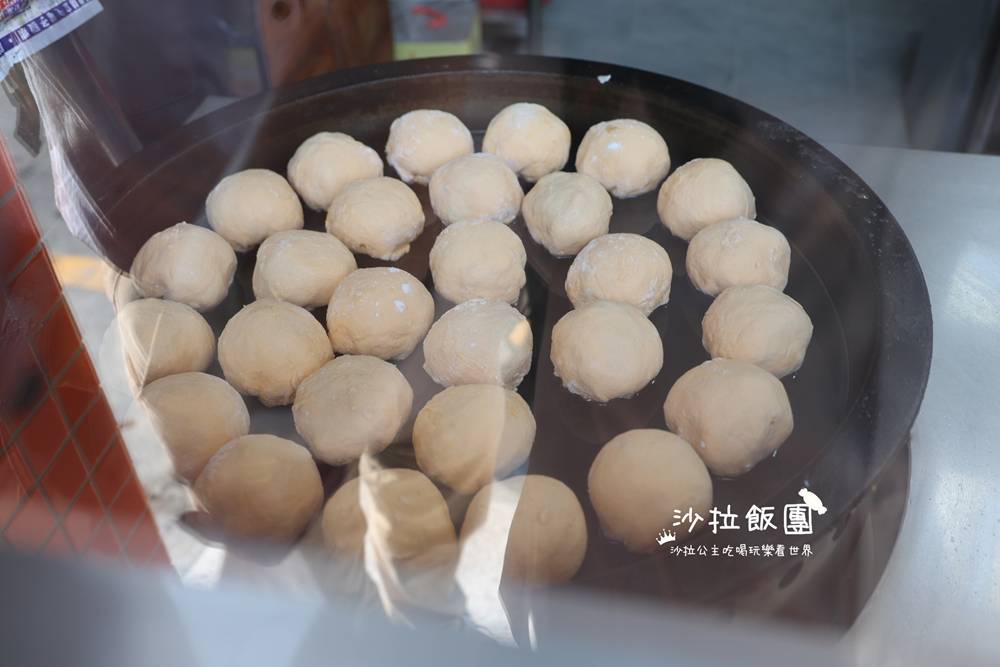 彩色生煎包太狂！在地人激推排隊名店