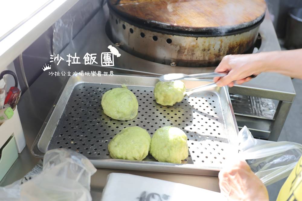 彩色生煎包太狂！在地人激推排隊名店