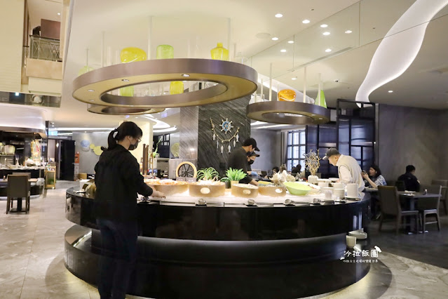高雄吃到飽『漢來海港自助餐廳漢來店』晚餐爽吃四小時吃到飽超高景觀餐廳 4 高雄吃到飽『漢來海港自助餐廳漢來店』晚餐爽吃四小時吃到飽超高景觀餐廳