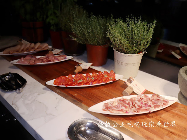 全新半自助式週日義大利早午餐『香格里拉台北遠東國際大飯店-馬可波羅義大利餐廳』鴨肝吃到飽 27 全新半自助式週日義大利早午餐『香格里拉台北遠東國際大飯店-馬可波羅義大利餐廳』鴨肝吃到飽