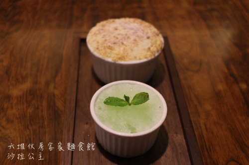 IMG_9840.JPG IMG_9840.JPG