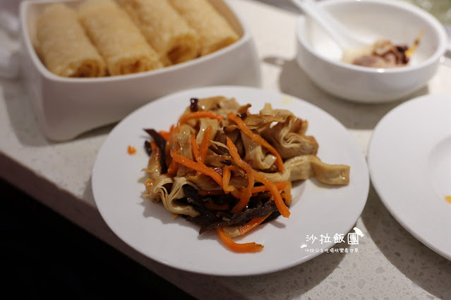 台北人氣火鍋『海底撈微風南山店』法式風格店型、獨立包廂、兒童遊戲室 32 台北人氣火鍋『海底撈微風南山店』法式風格店型、獨立包廂、兒童遊戲室