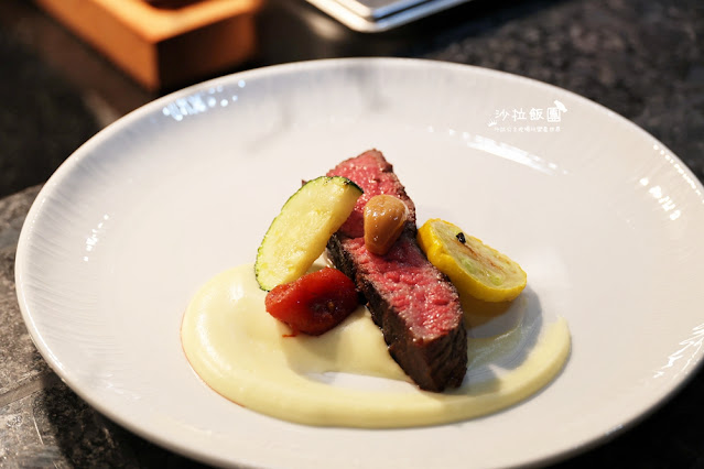 台北最難訂吃到飽島語自助餐廳,晚餐爽吃四小時,假日還送半隻龍蝦 70 台北最難訂吃到飽島語自助餐廳,晚餐爽吃四小時,假日還送半隻龍蝦