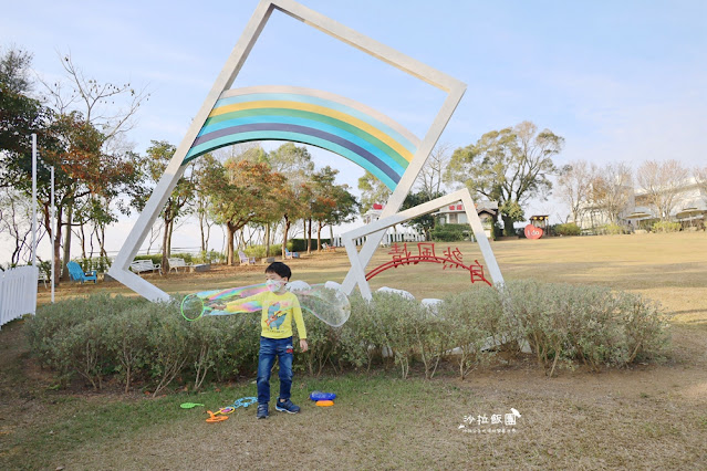 最新星空露營車『自然風情景觀渡假民宿』3000坪超大草坪小孩放電好地方 80 最新星空露營車『自然風情景觀渡假民宿』3000坪超大草坪小孩放電好地方