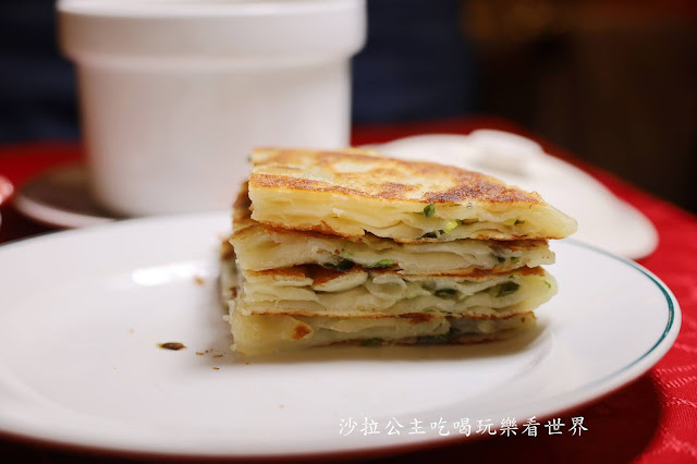 西門町美食.60年老店『一條龍餃子館』牛肉麵.菜單.捷運西門站 29 西門町美食.60年老店『一條龍餃子館』牛肉麵.菜單.捷運西門站