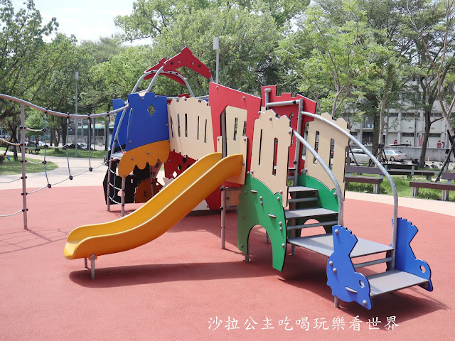新竹景點/共融公園/北台灣最大沙坑『新竹公園』特色公園/溜滑梯/盪鞦韆/新竹孔廟旁 5 新竹景點/共融公園/北台灣最大沙坑『新竹公園』特色公園/溜滑梯/盪鞦韆/新竹孔廟旁
