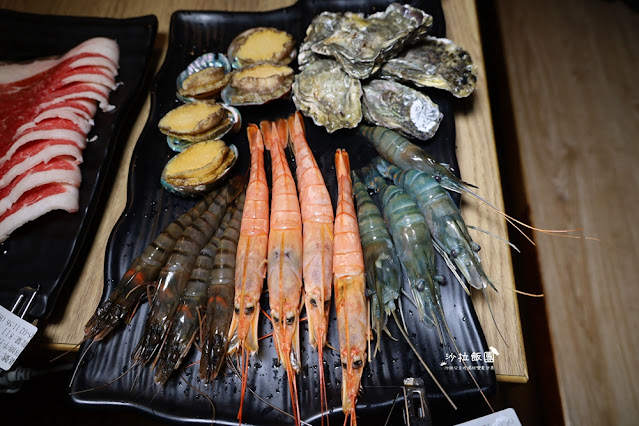 燒肉火鍋吃到飽店內居然有兒童遊戲區『千兵衛日式燒肉火鍋吃到飽』空間很大用餐很舒適 50 燒肉火鍋吃到飽店內居然有兒童遊戲區『千兵衛日式燒肉火鍋吃到飽』空間很大用餐很舒適