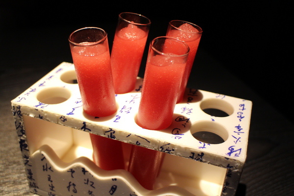 這一鍋皇室祕藏鍋物(吉林殿):這一鍋皇室祕藏鍋物(吉林殿)越熱越要開鍋 這一鍋皇室祕藏鍋物(吉林殿):這一鍋皇室祕藏鍋物(吉林殿)越熱越要開鍋