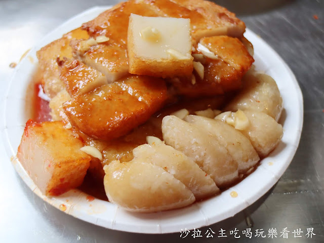 板橋美食/黃石市場人氣排隊小吃『高記生炒魷魚』『蘿蔔糕、糯米腸、芋粿Q』 15 板橋美食/黃石市場人氣排隊小吃『高記生炒魷魚』『蘿蔔糕、糯米腸、芋粿Q』