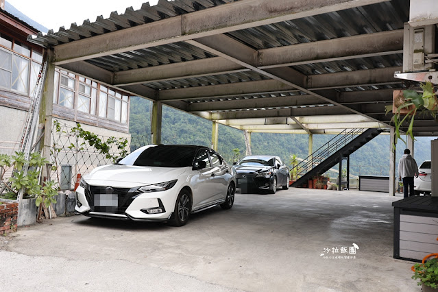 烏來泡湯『烏來旅晨溫泉民宿』湯屋‧客房可俯視烏來老街 5 烏來泡湯『烏來旅晨溫泉民宿』湯屋‧客房可俯視烏來老街