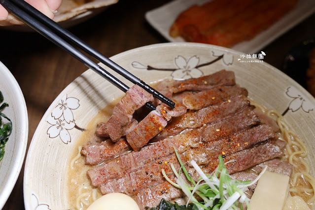 兆曜拉麵大里浮誇系拉麵,霸氣到碗裝不下,CP值超高 16 兆曜拉麵大里浮誇系拉麵,霸氣到碗裝不下,CP值超高