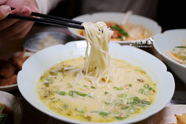 蝦爆了『樂蝦拉麵』全球獨創有鑊氣的拉麵,酸菜金黃魚片雞白湯拉麵好好吃 31 蝦爆了『樂蝦拉麵』全球獨創有鑊氣的拉麵,酸菜金黃魚片雞白湯拉麵好好吃