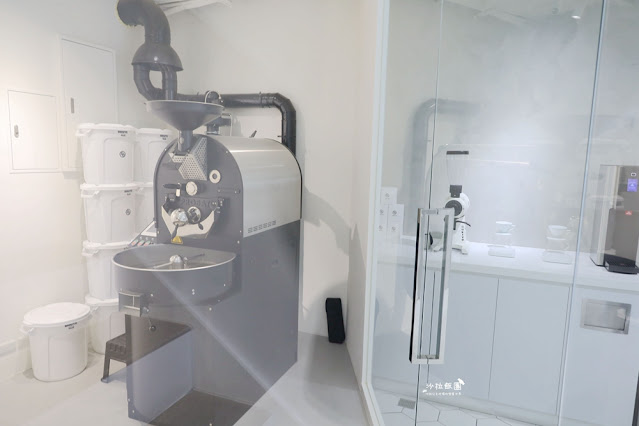 石牌咖啡推薦『UKIYO浮世咖啡』純白極簡風咖啡館、肉桂捲 7 石牌咖啡推薦『UKIYO浮世咖啡』純白極簡風咖啡館、肉桂捲