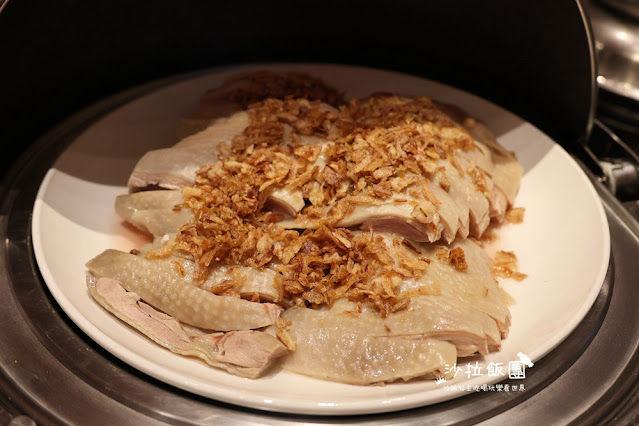 台北最美buffet推出平日四人同行一人免費,海味狂饗夏日海鮮季開跑了 25 台北最美buffet推出平日四人同行一人免費,海味狂饗夏日海鮮季開跑了