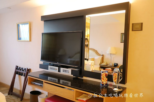 台北住宿推薦『歐華酒店』體驗南法風情.免費接駁至景點.花博公園旁 25 台北住宿推薦『歐華酒店』體驗南法風情.免費接駁至景點.花博公園旁