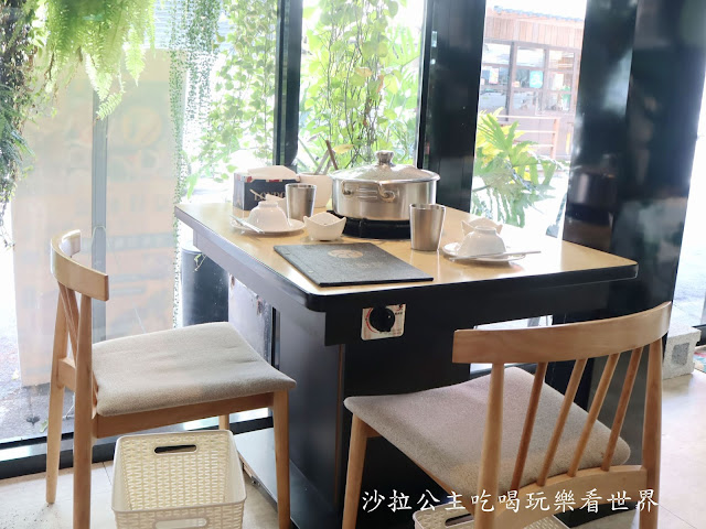 東區火鍋/牛舌火鍋『忻殿堂南洋叻沙鍋物』台灣唯一創新叻沙海鮮粥/日式料理等級海鮮/菜單/捷運忠孝復興站 6 東區火鍋/牛舌火鍋『忻殿堂南洋叻沙鍋物』台灣唯一創新叻沙海鮮粥/日式料理等級海鮮/菜單/捷運忠孝復興站