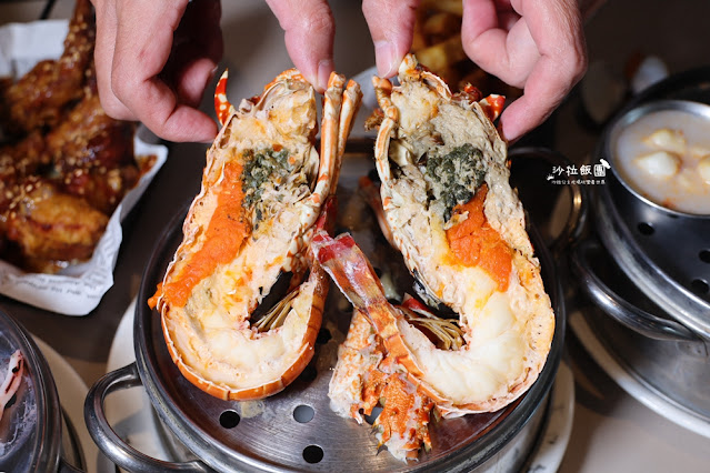 逢甲浮誇系美食必點101海鮮塔『8德司創意餐館逢甲店』宵夜也可以吃到 40 逢甲浮誇系美食必點101海鮮塔『8德司創意餐館逢甲店』宵夜也可以吃到