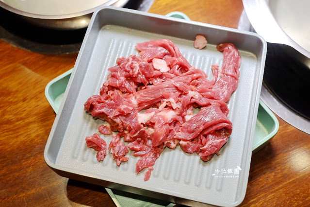 金門最大牛肉主題餐廳『圓頭肉乾金門農牧概念館』30多個全牛部位吃到飽,金門必吃 16 金門最大牛肉主題餐廳『圓頭肉乾金門農牧概念館』30多個全牛部位吃到飽,金門必吃