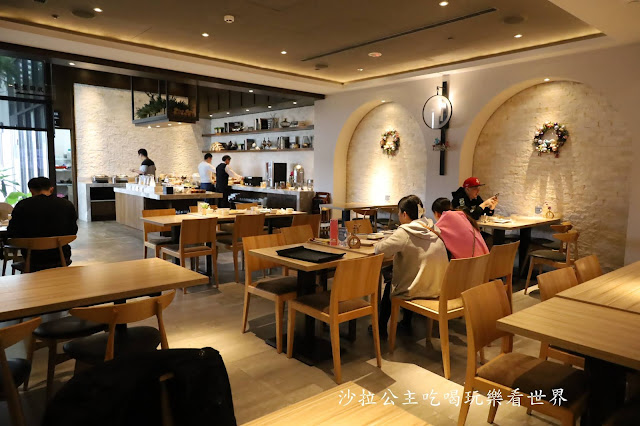 食尚玩家推薦台中住宿/汽車旅館『芭蕾城市渡假旅店』一房一庭院/歡唱KTV 25 食尚玩家推薦台中住宿/汽車旅館『芭蕾城市渡假旅店』一房一庭院/歡唱KTV