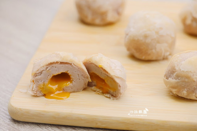 台北伴手禮40年老店『三統漢菓子』爆漿流心酥創始第一、濃心捲