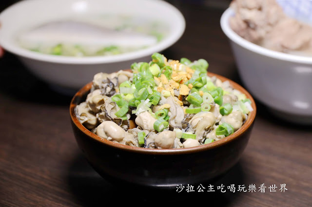 華西街夜市美食『阿義魯肉飯』超浮誇鮮蚵蓋飯.50年老店.萬華龍山寺美食 13 華西街夜市美食『阿義魯肉飯』超浮誇鮮蚵蓋飯.50年老店.萬華龍山寺美食