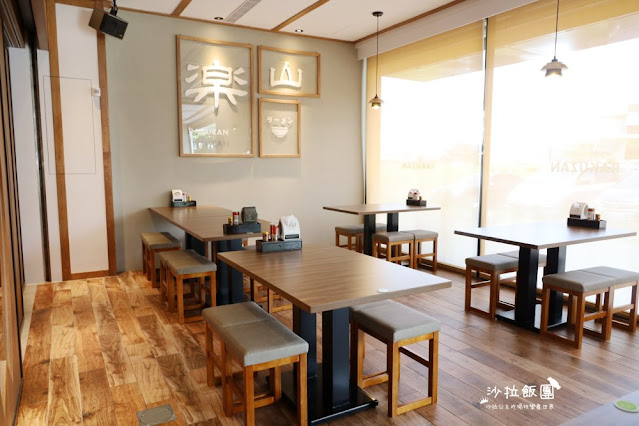 宜蘭頭城美食『樂山拉麵(頭城店)』日式料理/生魚片/握壽司 11 宜蘭頭城美食『樂山拉麵(頭城店)』日式料理/生魚片/握壽司