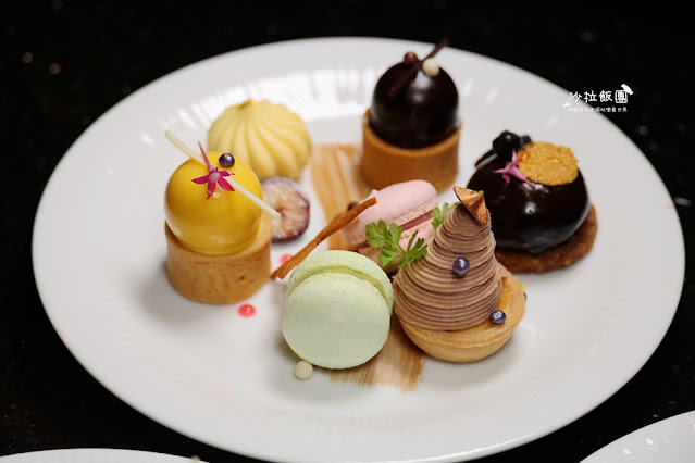 台北最難訂吃到飽島語自助餐廳,晚餐爽吃四小時,假日還送半隻龍蝦 89 台北最難訂吃到飽島語自助餐廳,晚餐爽吃四小時,假日還送半隻龍蝦