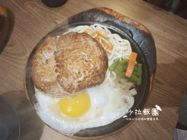 士林牛排『爭厚厚切牛排(士林中山店)』麵包、濃湯、飲料、霜淇淋無限供應 17 士林牛排『爭厚厚切牛排(士林中山店)』麵包、濃湯、飲料、霜淇淋無限供應