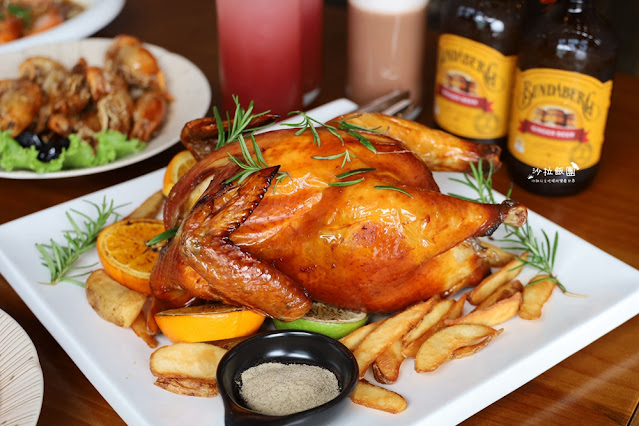 鴻龍宴台中超狂活蝦料理,大船霸氣開進餐廳 43 鴻龍宴台中超狂活蝦料理,大船霸氣開進餐廳