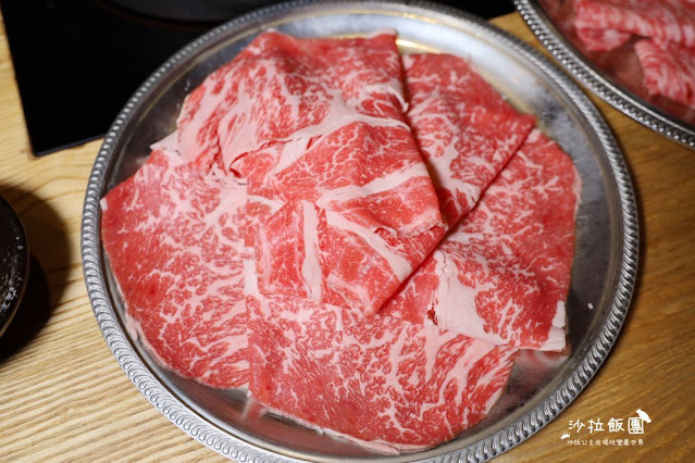 台北火鍋吃到飽『牛小路壽喜燒』正宗日式和牛壽喜燒吃到飽、年節聚餐就來這裡、菜單、捷運中山站 40 台北火鍋吃到飽『牛小路壽喜燒』正宗日式和牛壽喜燒吃到飽、年節聚餐就來這裡、菜單、捷運中山站