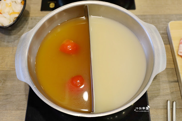 士林劍潭火鍋『川邸鍋物專門』蔬菜自助吧吃到飽 23 士林劍潭火鍋『川邸鍋物專門』蔬菜自助吧吃到飽