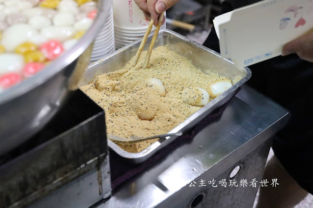 遼寧夜市美食『客家自製湯圓』燒麻糬/IG打卡名店/捷運南京復興站/30年老店/冬至.元宵節必吃 10 遼寧夜市美食『客家自製湯圓』燒麻糬/IG打卡名店/捷運南京復興站/30年老店/冬至.元宵節必吃