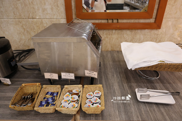 Buffet結合火鍋,業界唯一中、西、日式吃到飽『三德大飯店』天使紅蝦、生蠔、牛排無限點 162 Buffet結合火鍋,業界唯一中、西、日式吃到飽『三德大飯店』天使紅蝦、生蠔、牛排無限點