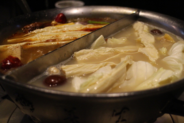 這一鍋皇室祕藏鍋物(吉林殿):這一鍋皇室祕藏鍋物(吉林殿)越熱越要開鍋 這一鍋皇室祕藏鍋物(吉林殿):這一鍋皇室祕藏鍋物(吉林殿)越熱越要開鍋