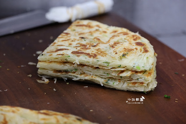 北投美食『燈亮有餅北投山東蔥油餅』想吃厚餅請等40分鐘 24 北投美食『燈亮有餅北投山東蔥油餅』想吃厚餅請等40分鐘