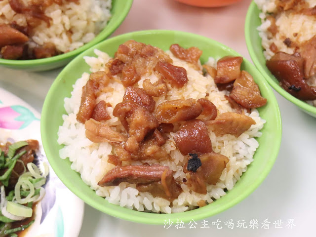 三重美食/小吃『五燈獎豬腳魯肉飯』三重四大滷肉飯/韓國白鐘元來台推薦小吃/辣蘿蔔無限供應 18 三重美食/小吃『五燈獎豬腳魯肉飯』三重四大滷肉飯/韓國白鐘元來台推薦小吃/辣蘿蔔無限供應