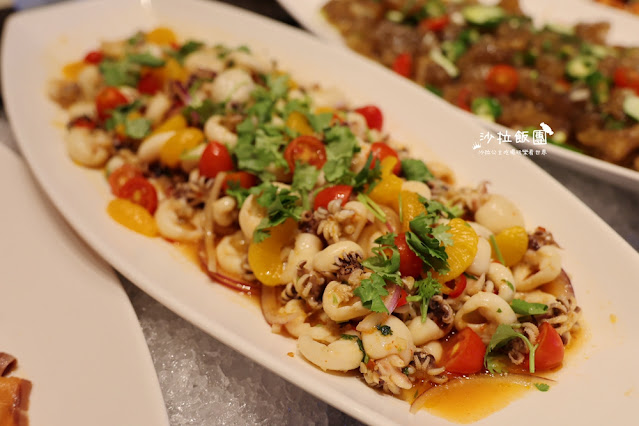 台北最美buffet推出平日四人同行一人免費,海味狂饗夏日海鮮季開跑了 37 台北最美buffet推出平日四人同行一人免費,海味狂饗夏日海鮮季開跑了