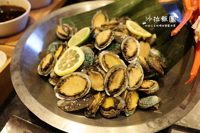 台北最美buffet推出平日四人同行一人免費,海味狂饗夏日海鮮季開跑了 15 台北最美buffet推出平日四人同行一人免費,海味狂饗夏日海鮮季開跑了