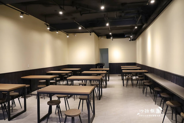 三重燒肉丼/為了這一碗還沒開始營業就來報到『牛丁次郎坊』138元起霜淇淋.雞白湯.冬瓜檸檬無限供應 10 三重燒肉丼/為了這一碗還沒開始營業就來報到『牛丁次郎坊』138元起霜淇淋.雞白湯.冬瓜檸檬無限供應