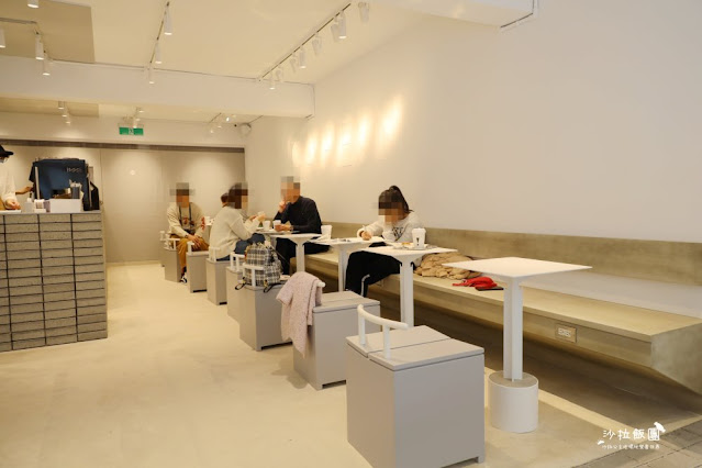 士林有插座咖啡『CAFEIN硬咖啡』捷運士林站旁