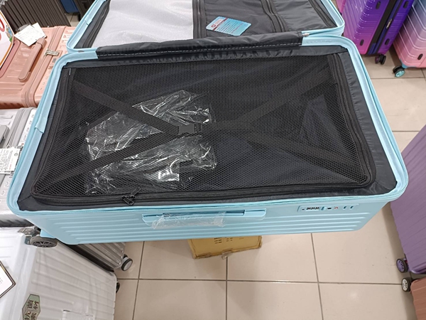 台中神岡行李箱特賣會,工廠直營廠拍,最低990元起、前開式行李箱、胖胖箱、包包 7 台中神岡行李箱特賣會,工廠直營廠拍,最低990元起、前開式行李箱、胖胖箱、包包