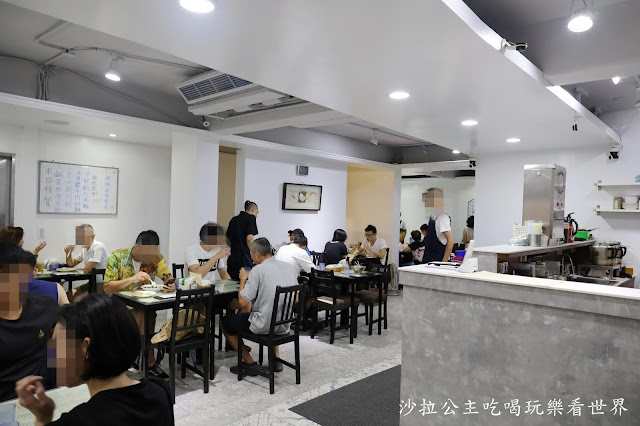 永康街美食『香港鑫華茶餐廳』菠蘿飽.港式薄餅.港式奶茶.菜單.捷運東門站 3 永康街美食『香港鑫華茶餐廳』菠蘿飽.港式薄餅.港式奶茶.菜單.捷運東門站